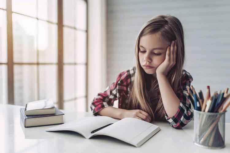 علت ترک تحصیل کودک | مرکز خدمات پرستاری پارسیان مهرپرور